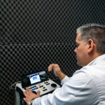 Profesionales en audición contribuyen a superar la sordera en Tepatitlán